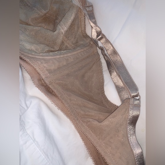 WACOAL 855186 RETRO CHIC unlined
Chantilly Lace Toast UW Minimizer Bra 42H - Picture 8 of 14